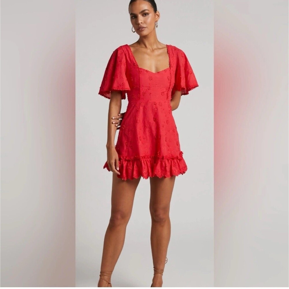 Showpo Women’s Red Floral Mini Dress with Puff Sleeves Size 6 Summer Wedding EUC